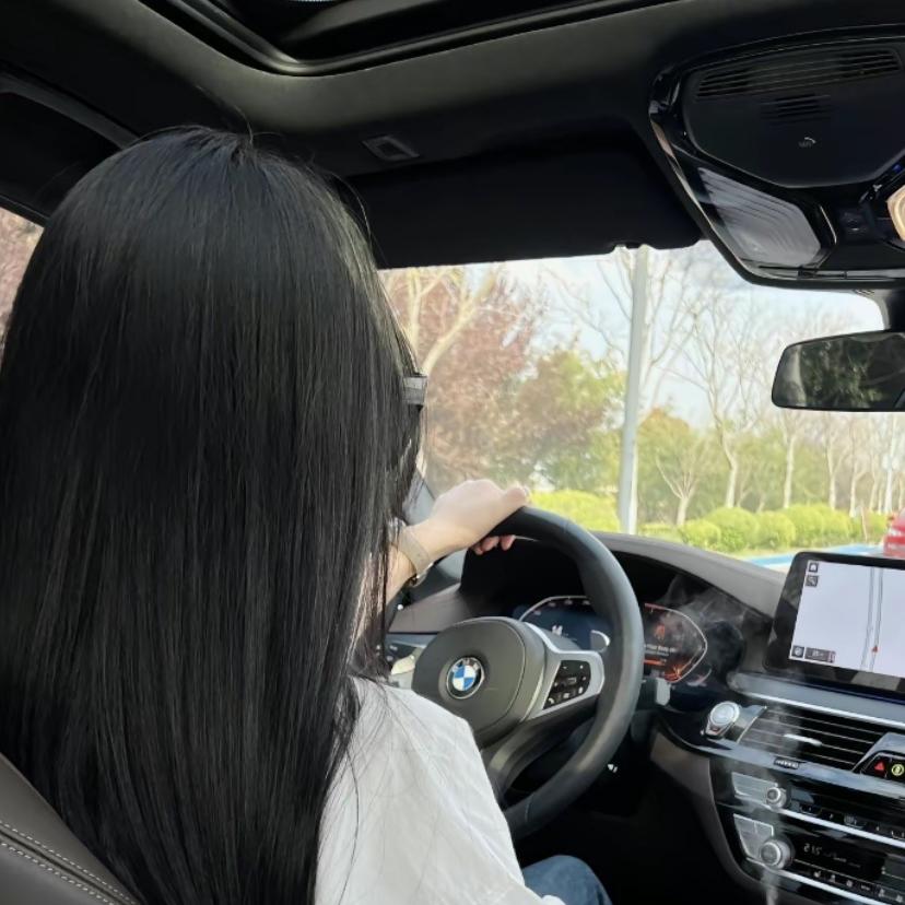 铁铁家汽车《老板娘》