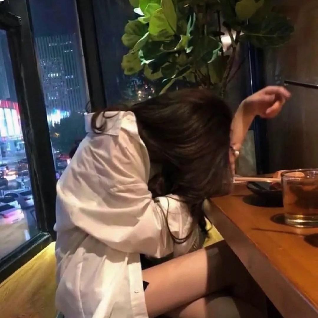 🥀⃟错把᭄敷衍ꦻ当承诺ꦿᭁ