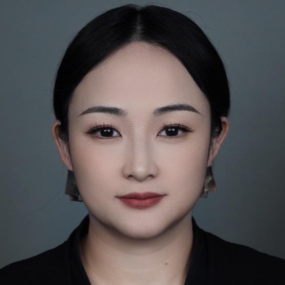 化妆师菲菲