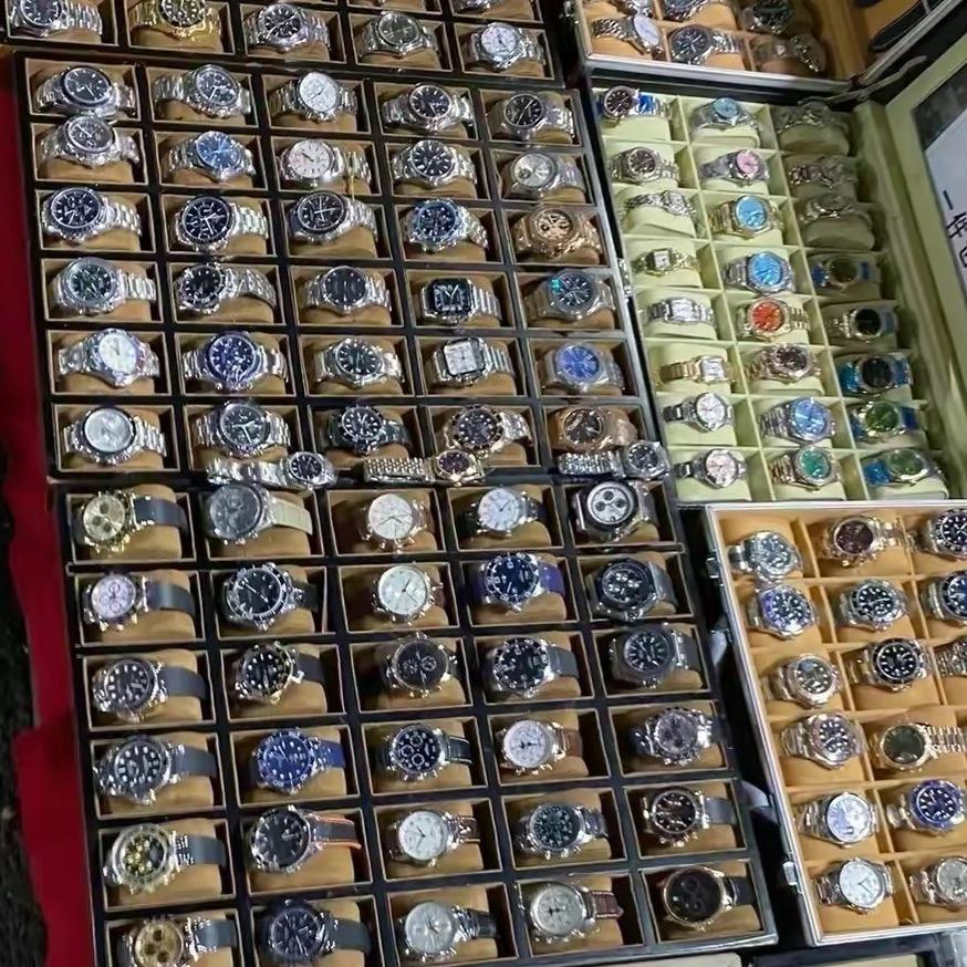 华强北档口机械师