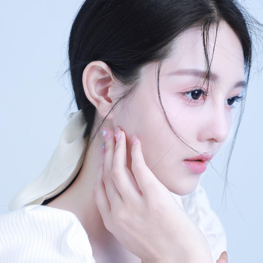 丛红日