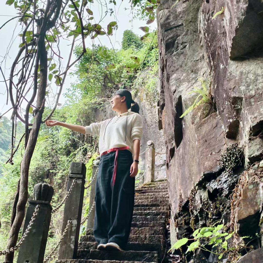 ღ郑小姐࿐