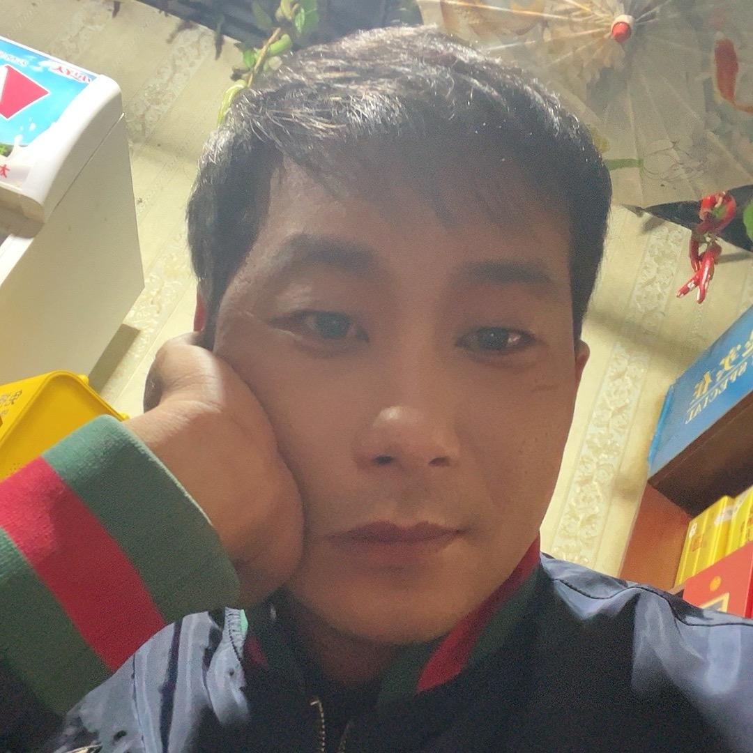 李旭东。