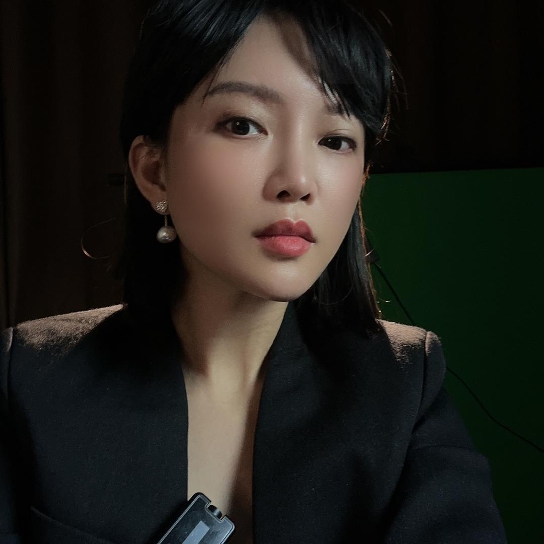 元姐(吴川欧璐菲)