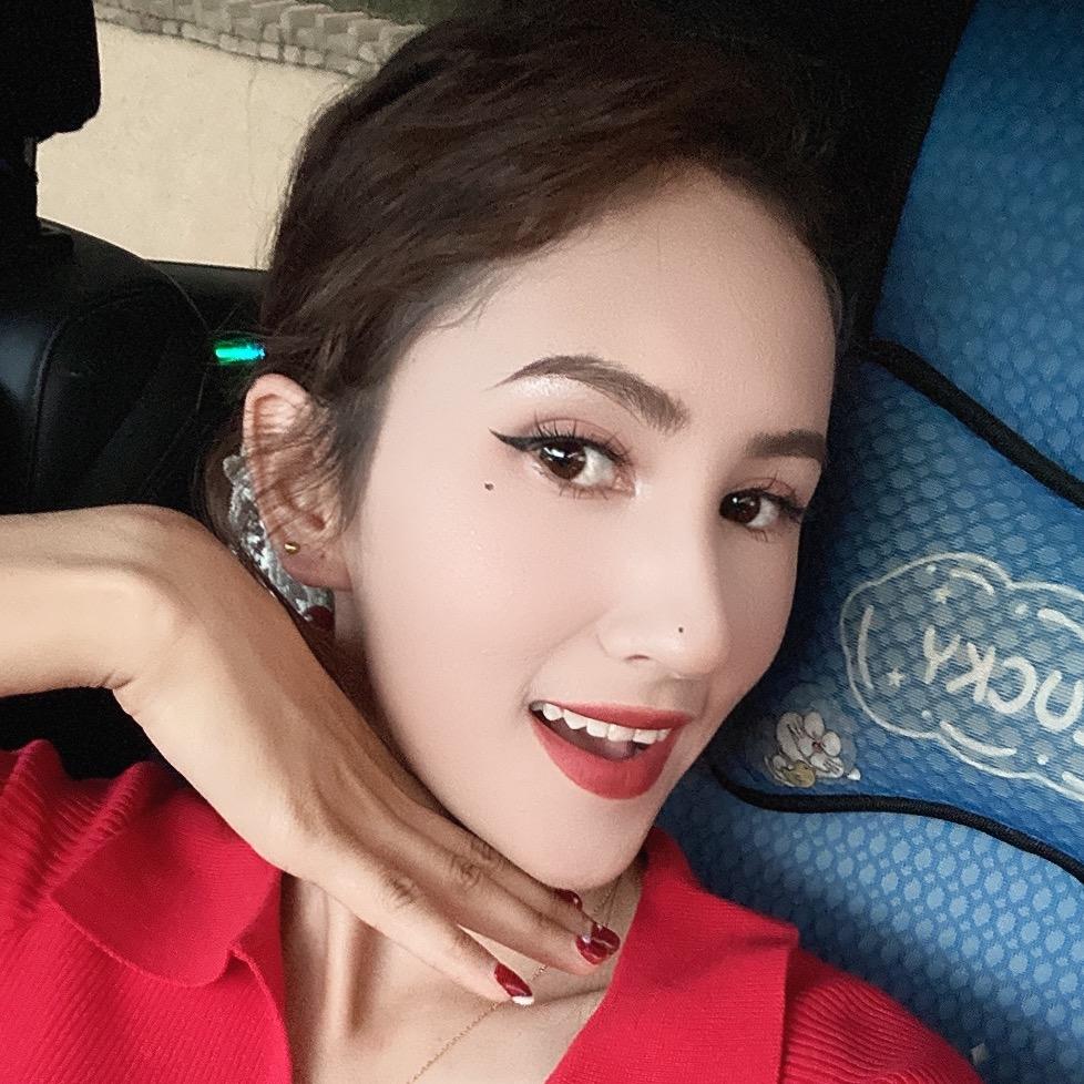 热娜🥰