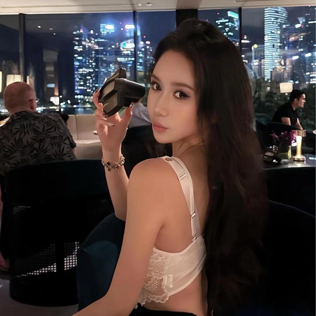 iamelsie