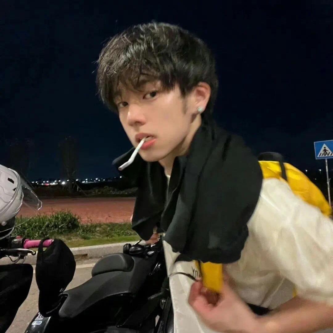 让我再睡会z