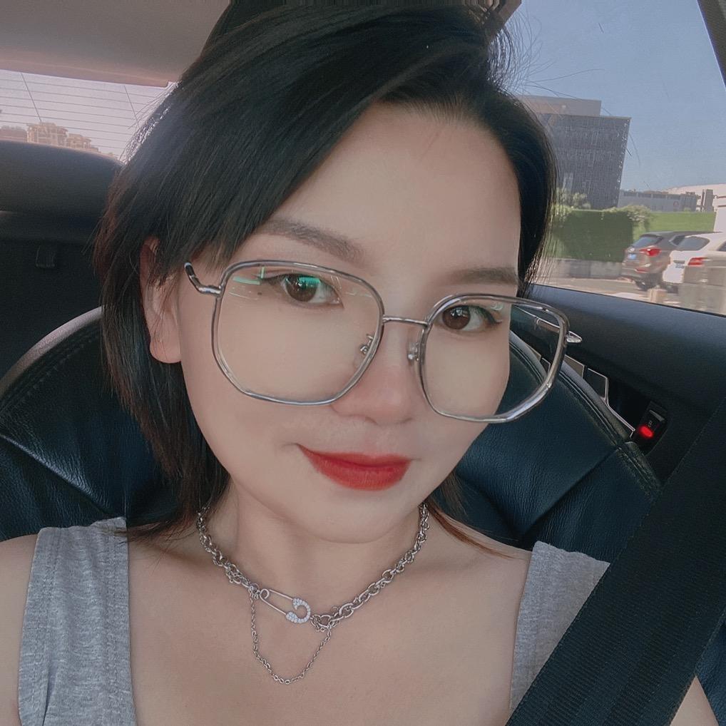 蕾蕾二手车