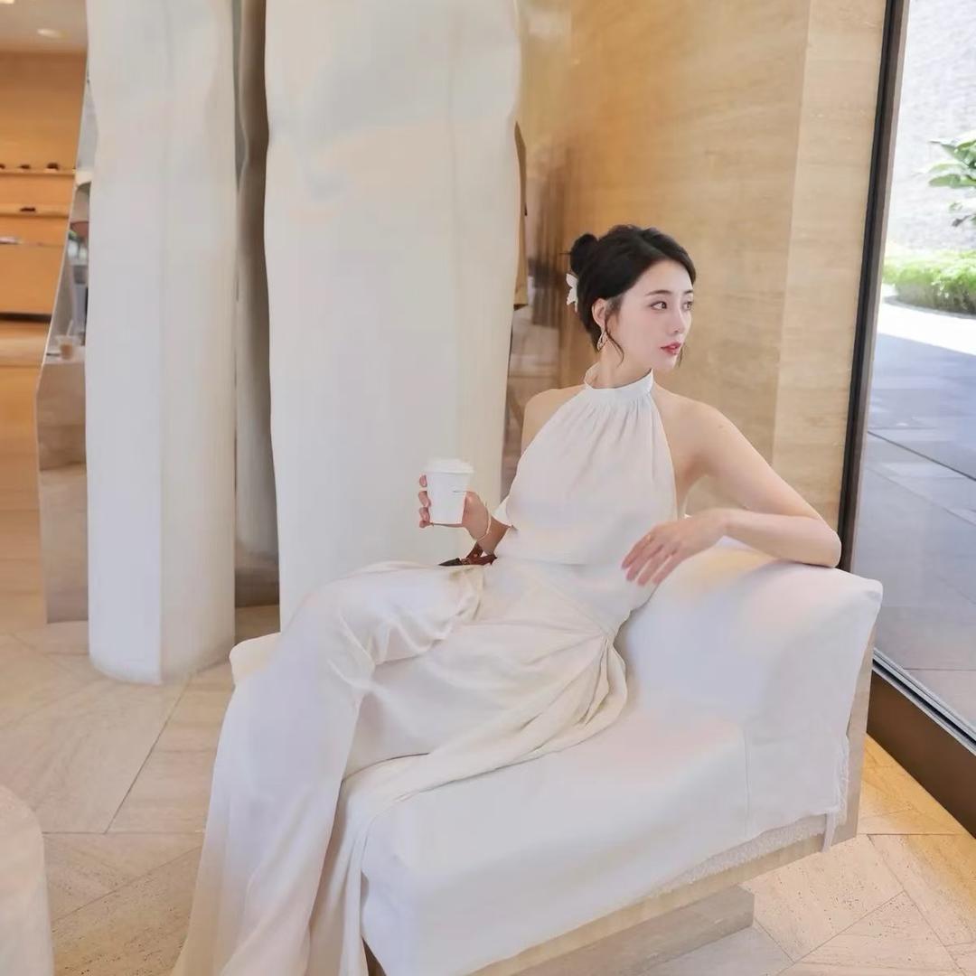 黛妮精品女装👚