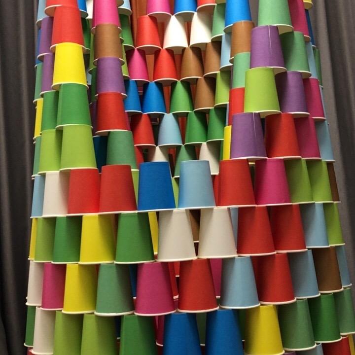 打纸杯解压直播间