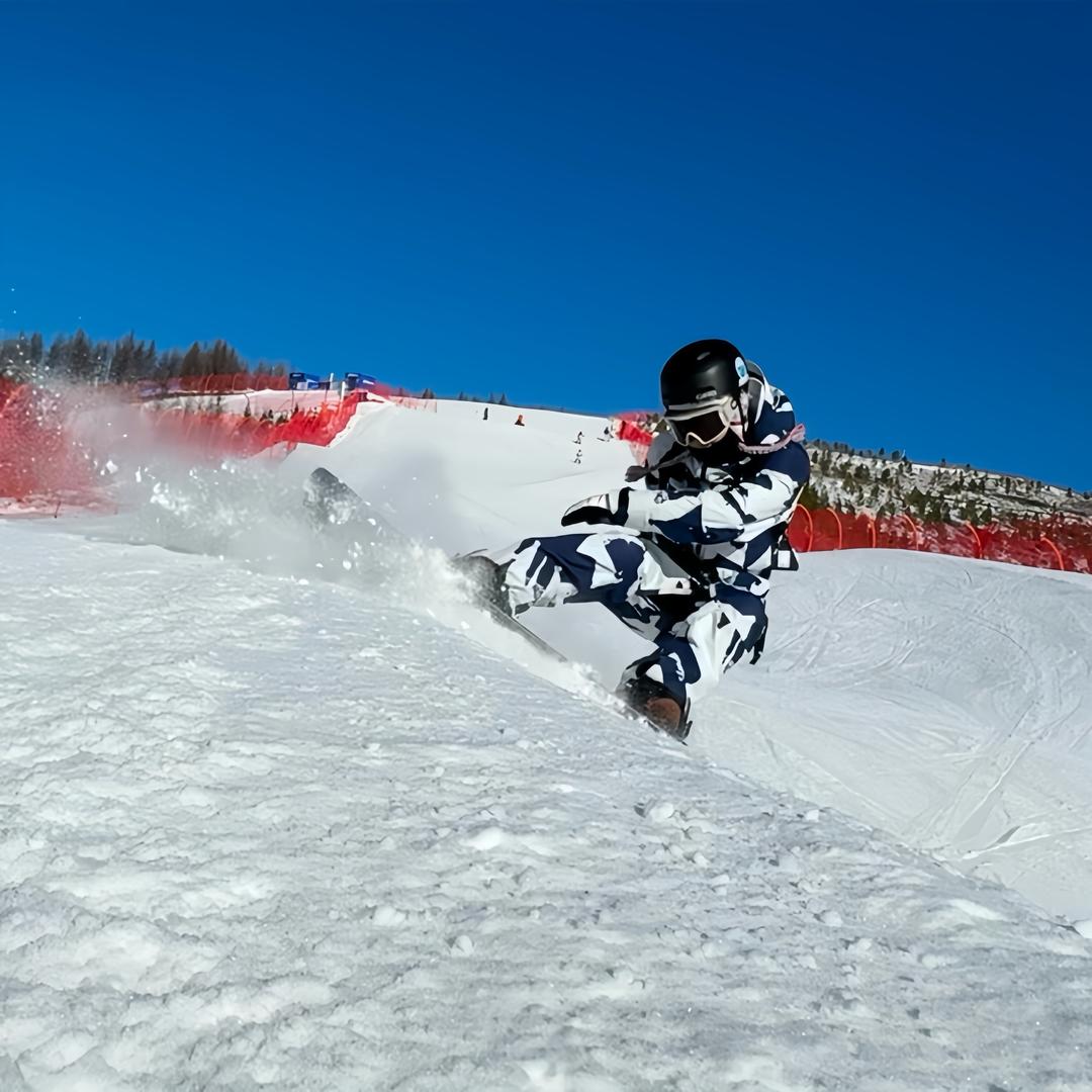 教滑雪的赵大夫（崇礼滑雪约课）