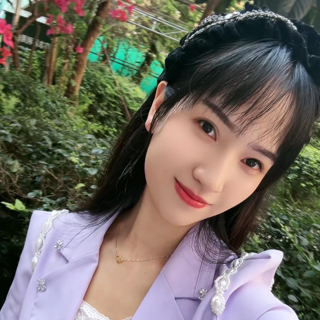 @是荣荣吖