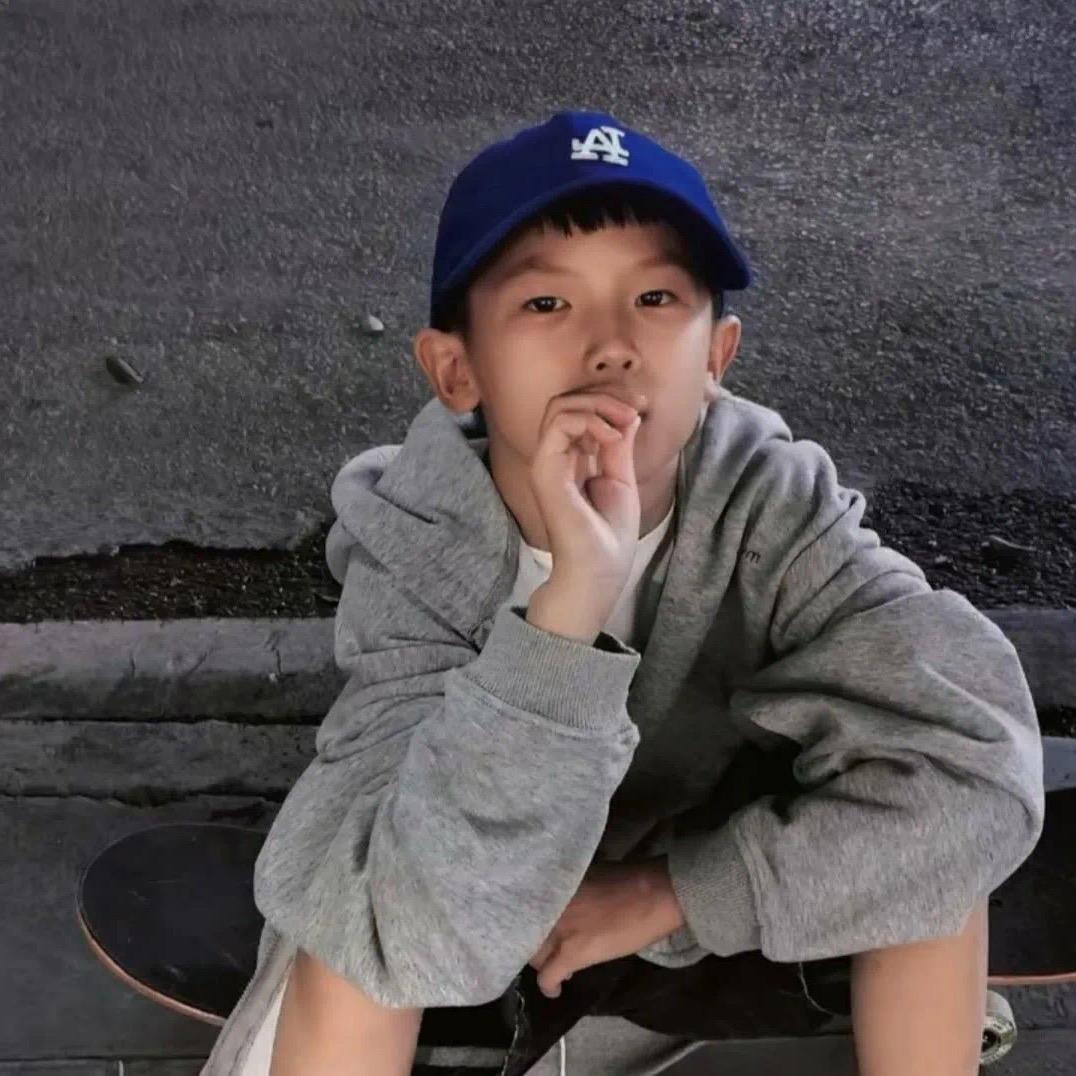 小李同学👾
