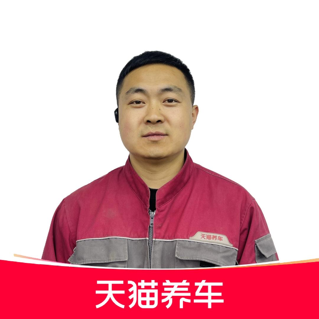 牡丹江钣金喷漆赵明