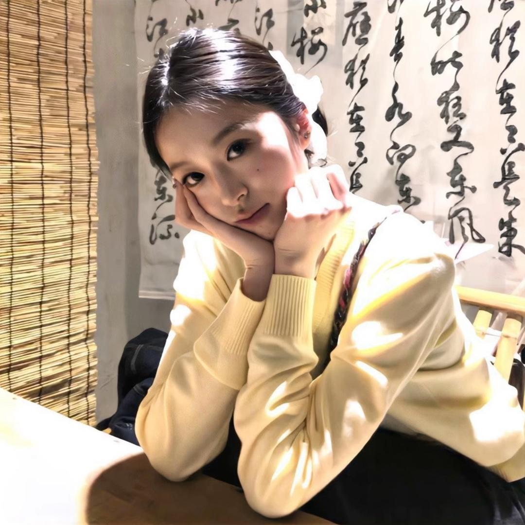 崔.
