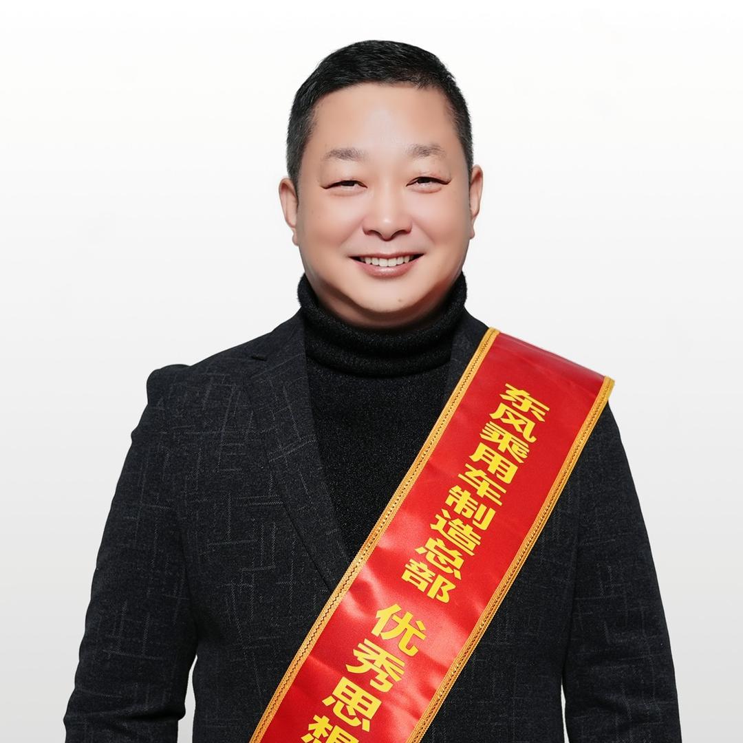 汽车工厂小红帽