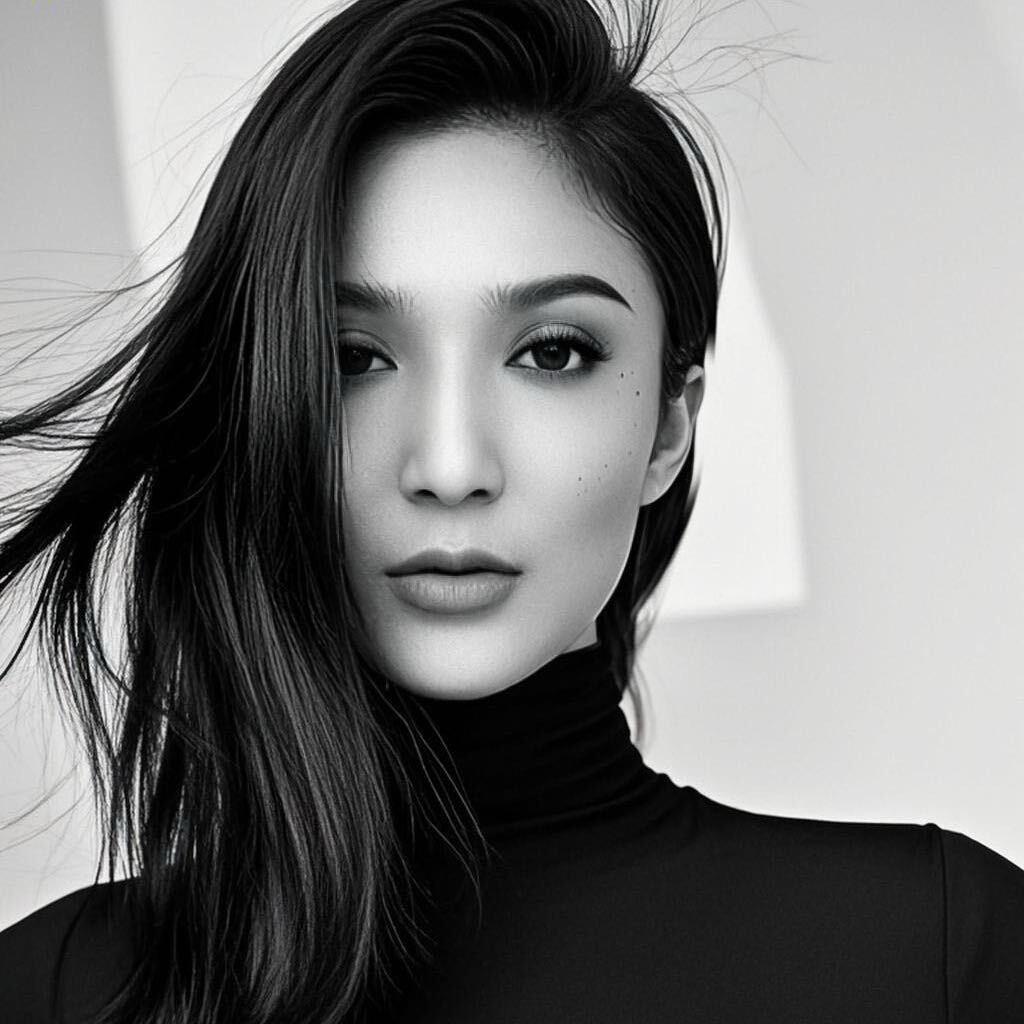 Mayire Teliwaldi歌手