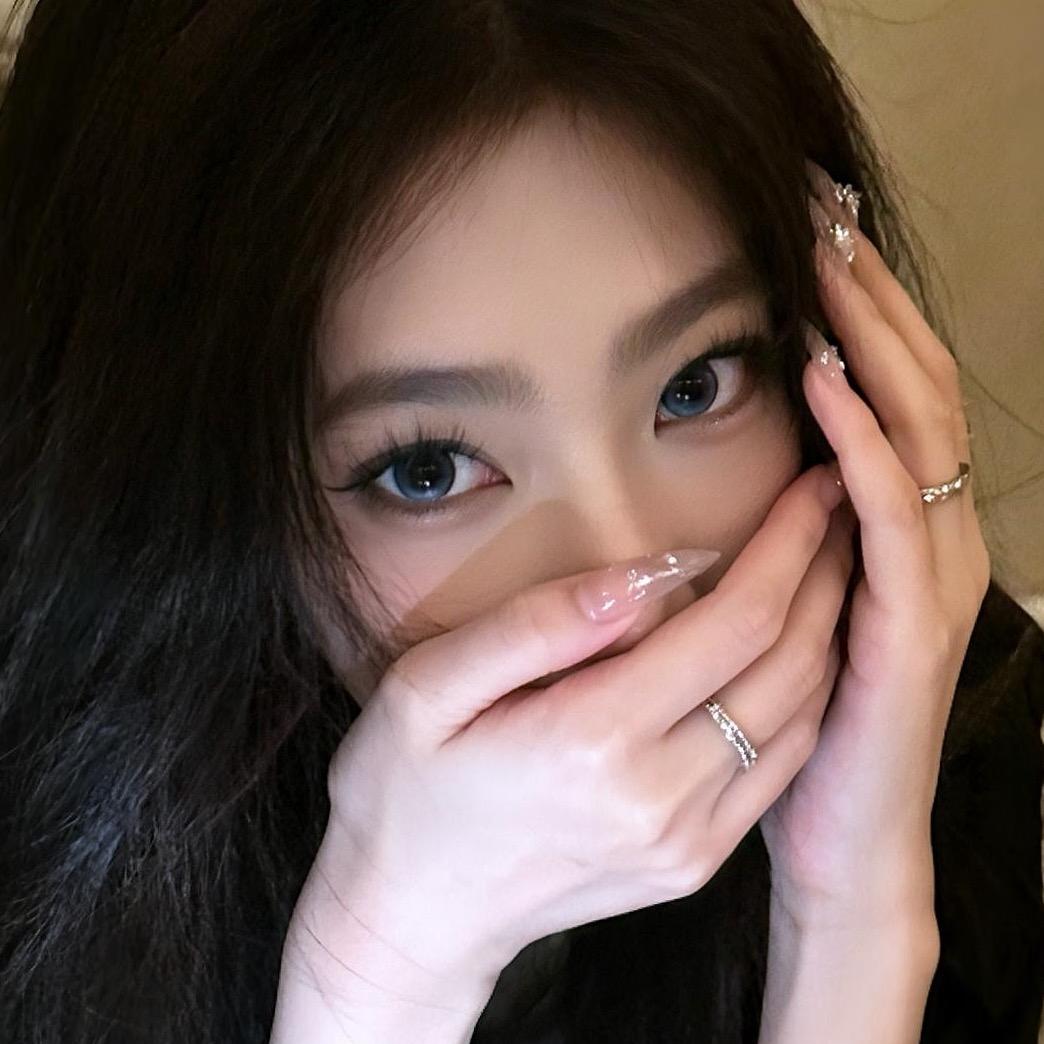 蓝莓林.