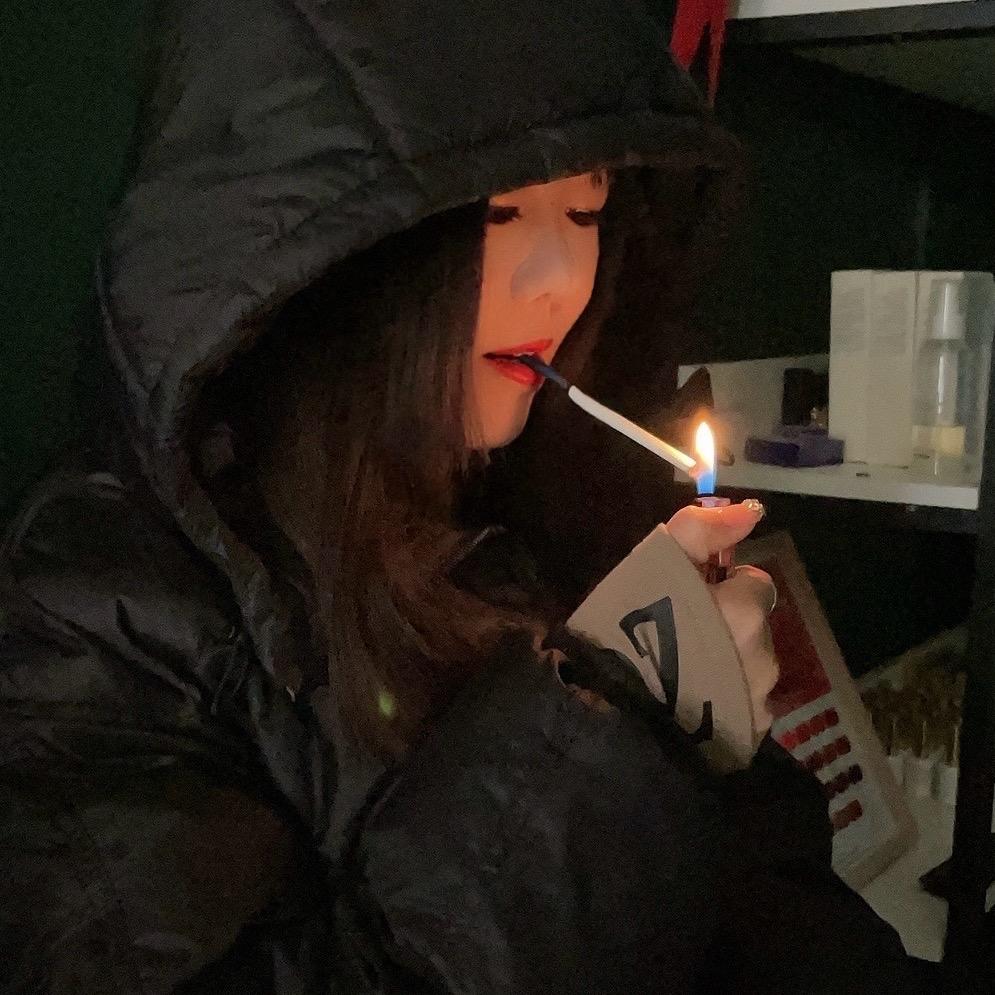 拐子不喝奶茶🥤