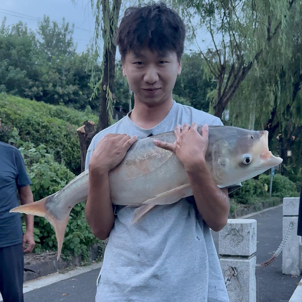 Kiki学钓鱼