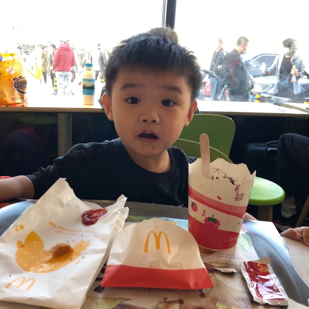 叫我文文