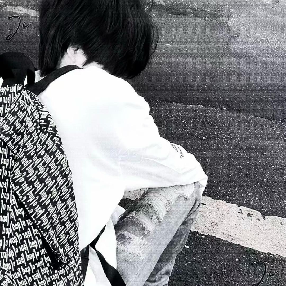 𝕐𝕘.冰