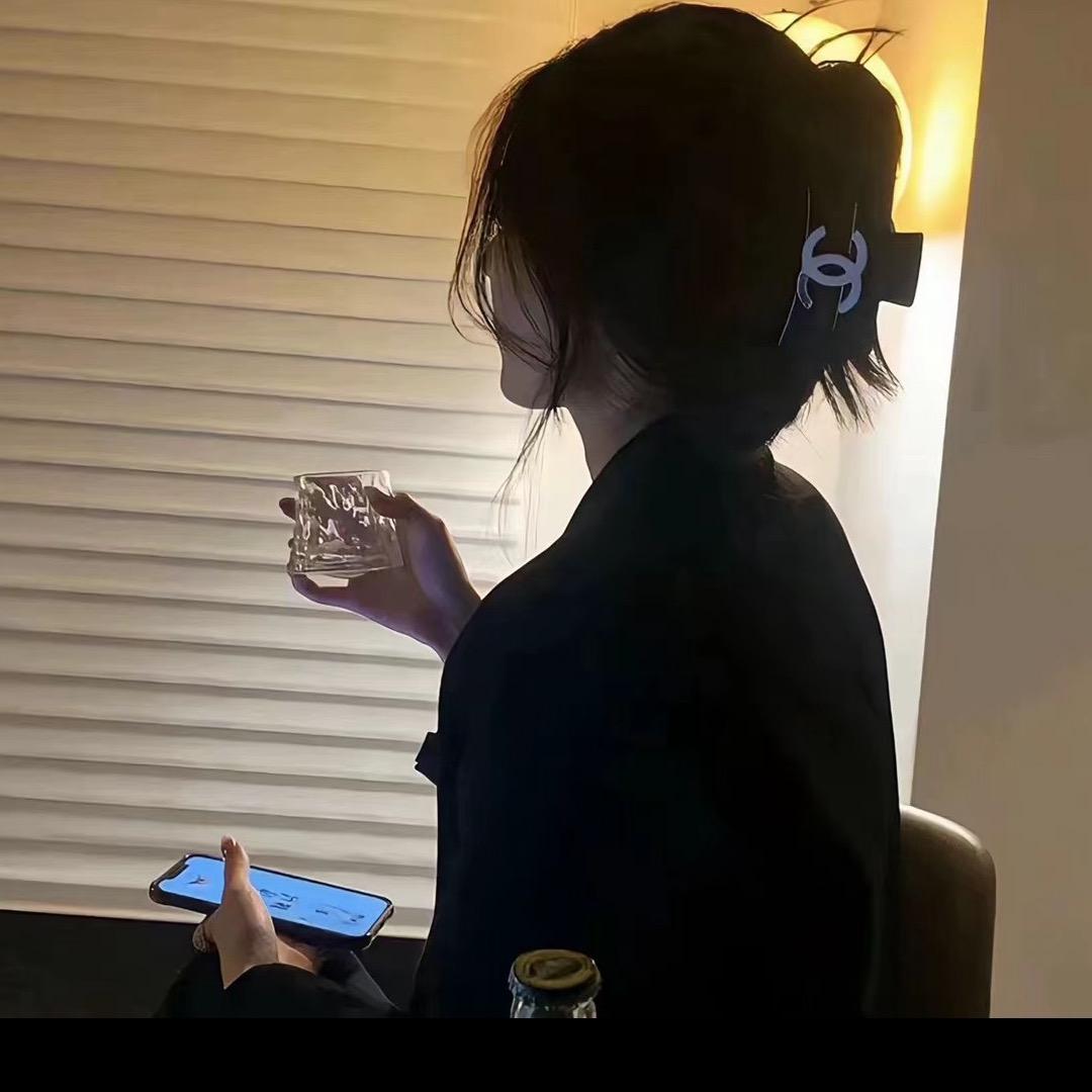 拾玥V+（Anna62088）