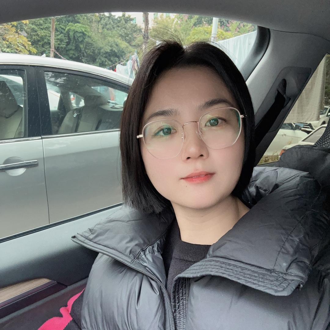 😇二小姐