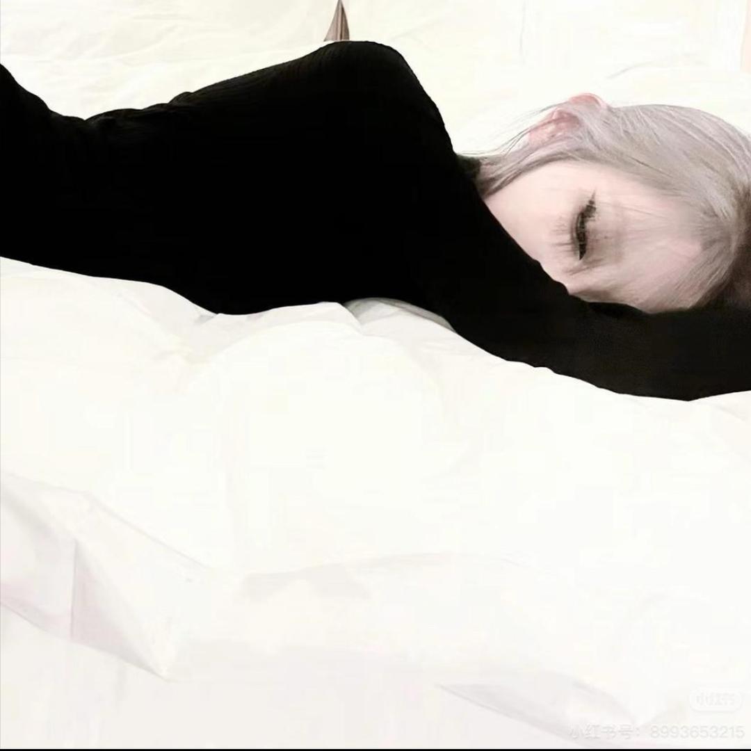 女二