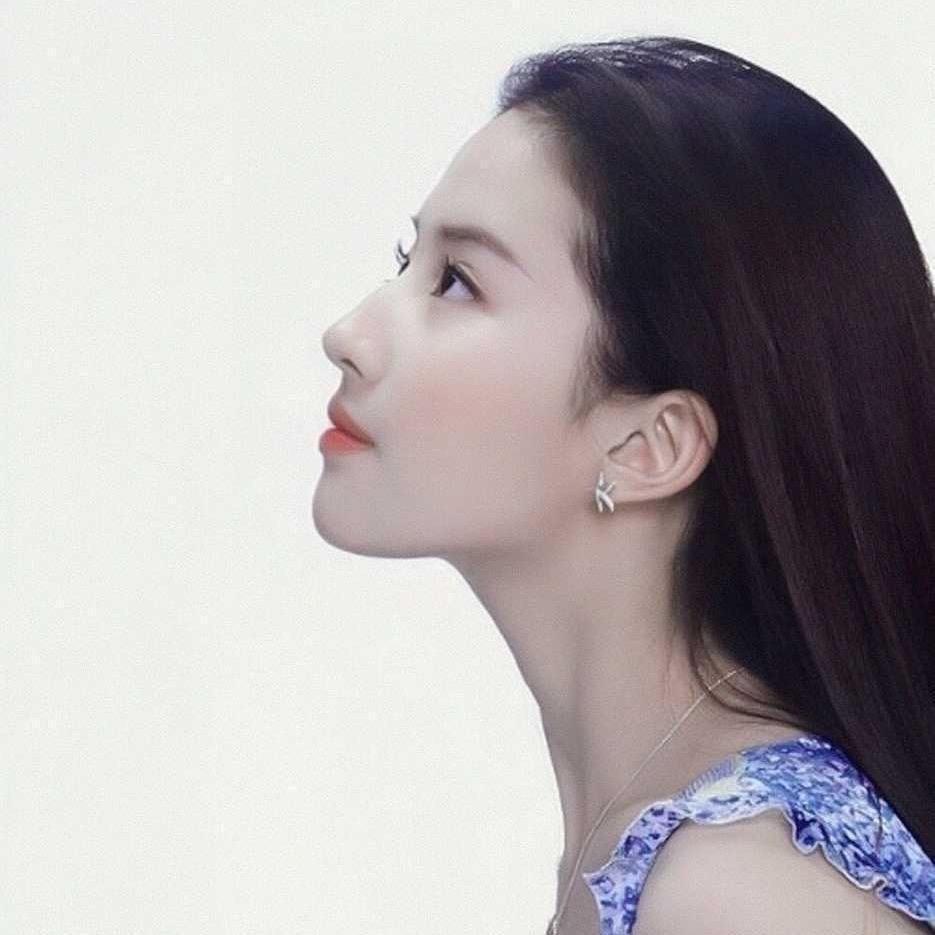 小婷haaaa-🍑