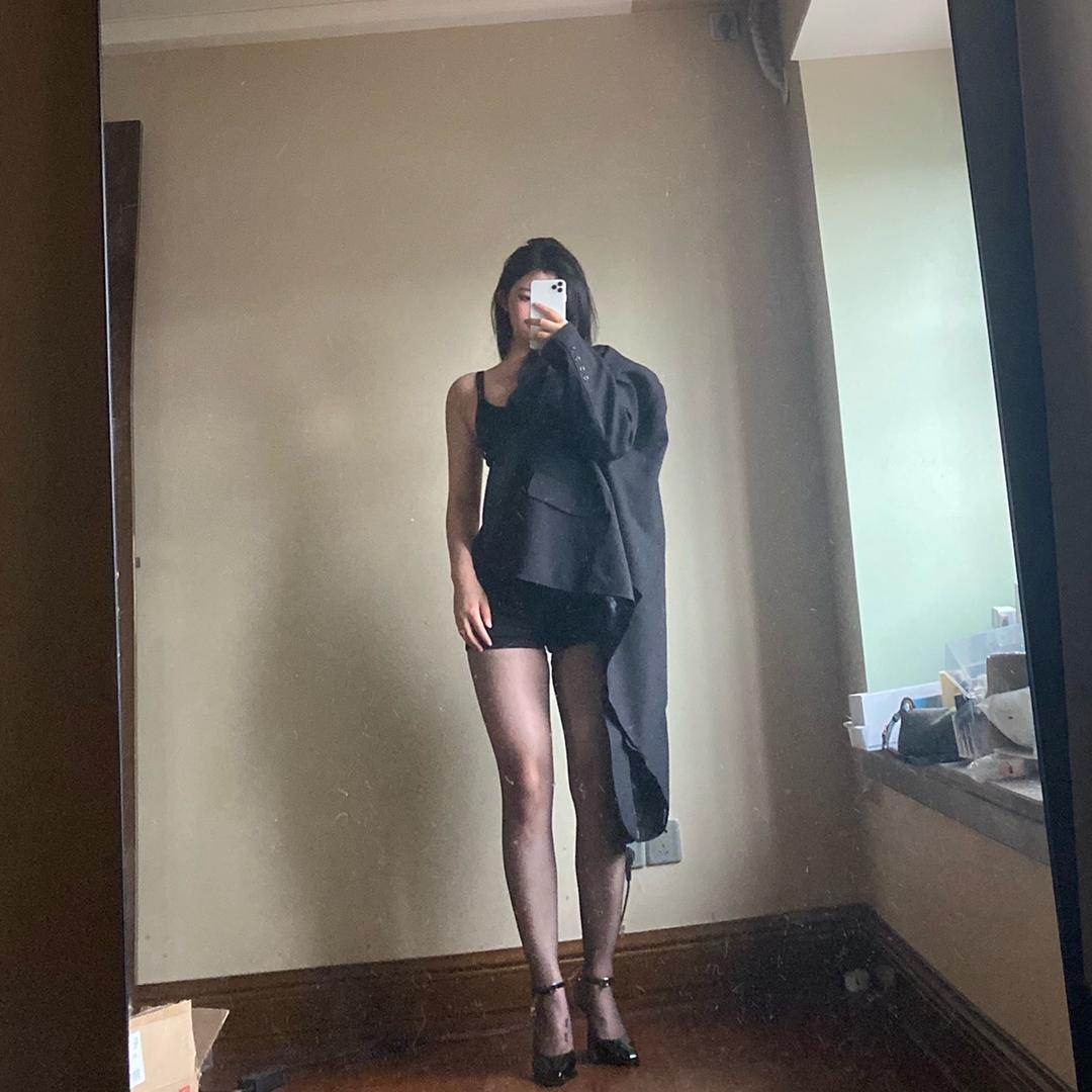 小凡吖i