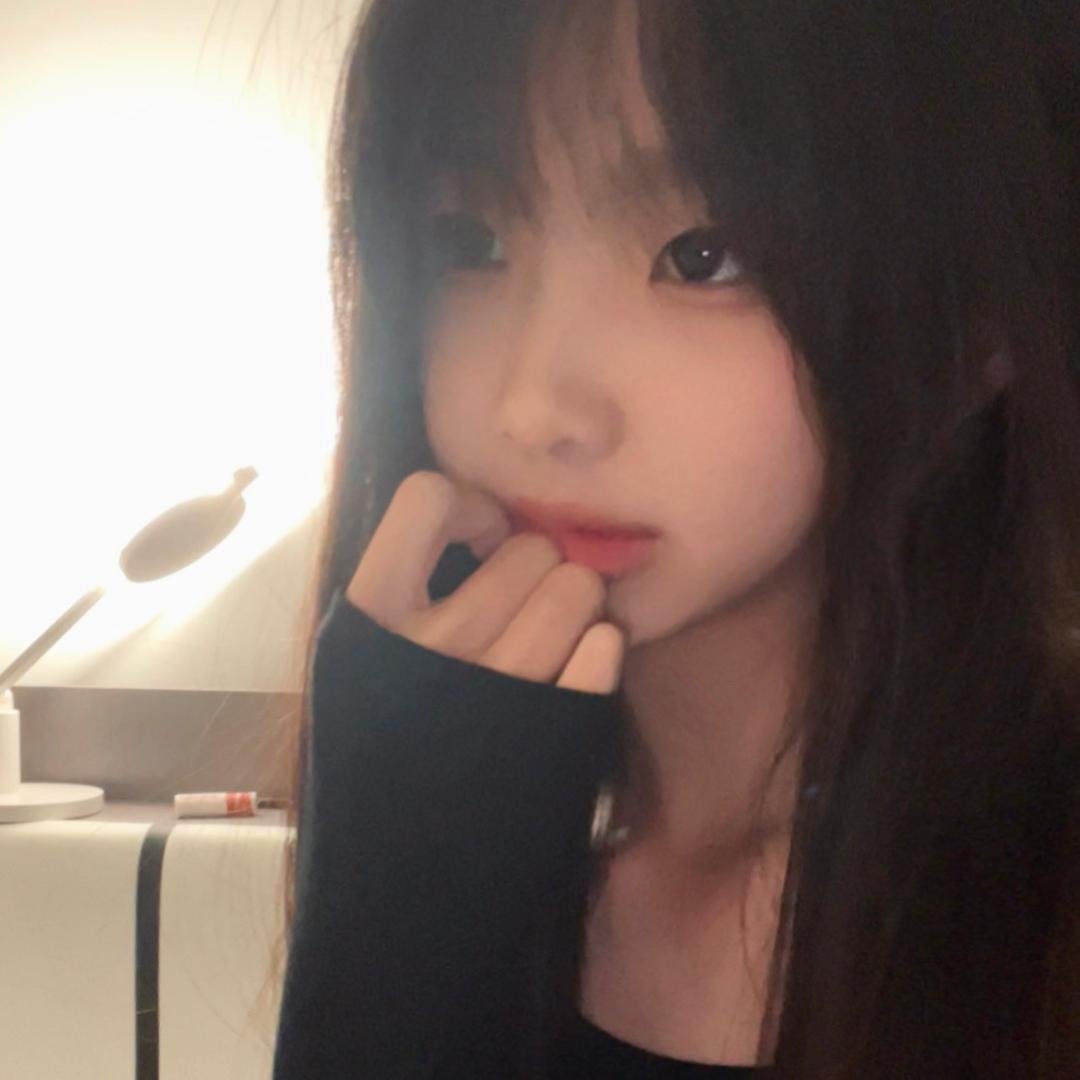 小贻不是怡