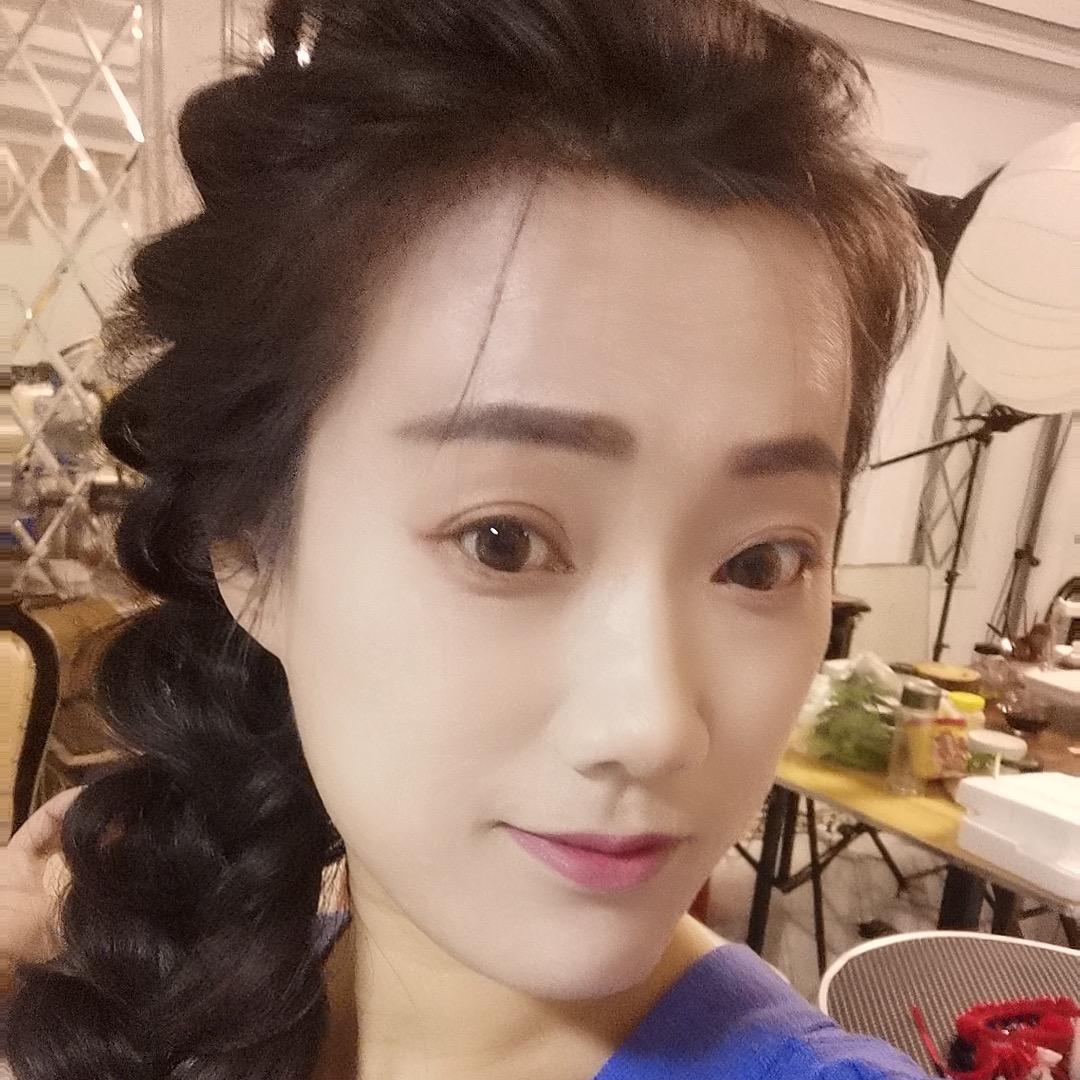 燕子吃不饱