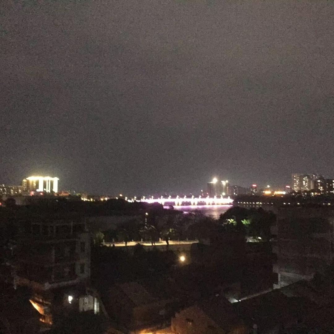 都市豪门的慕丫头头像