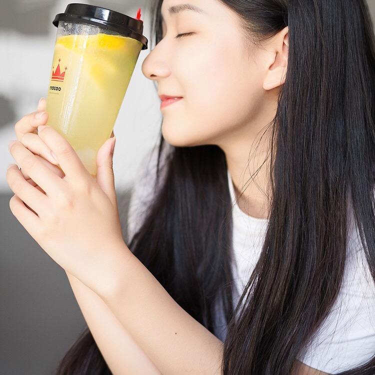 熙熙。