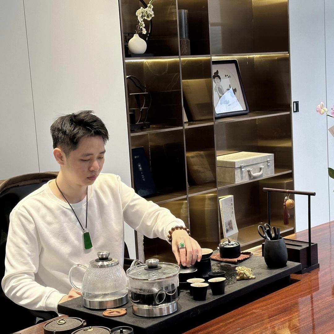 华玉之星翡翠珠宝