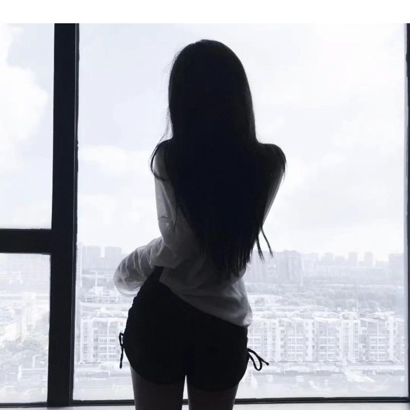 唐东英