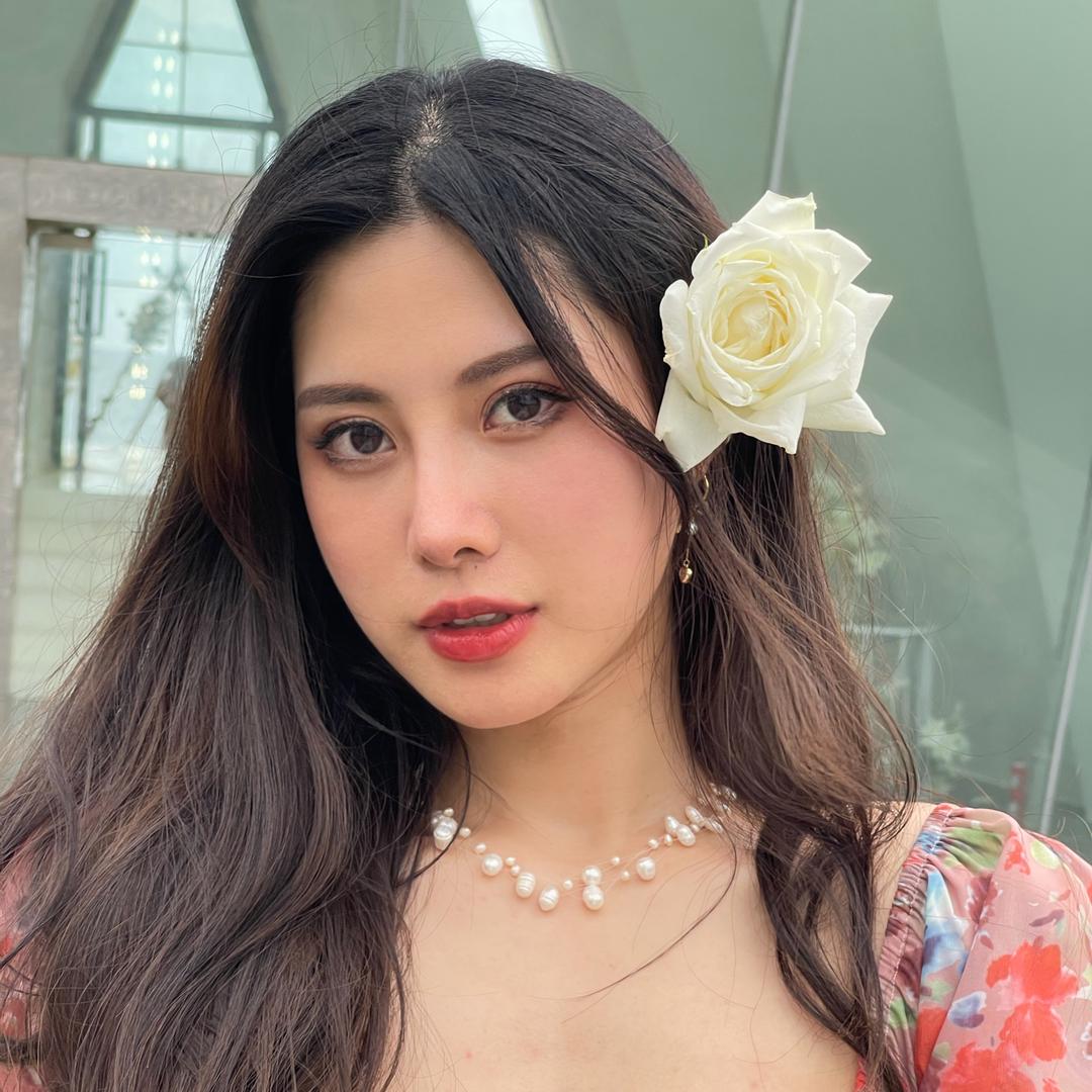 糙汉美少女👑