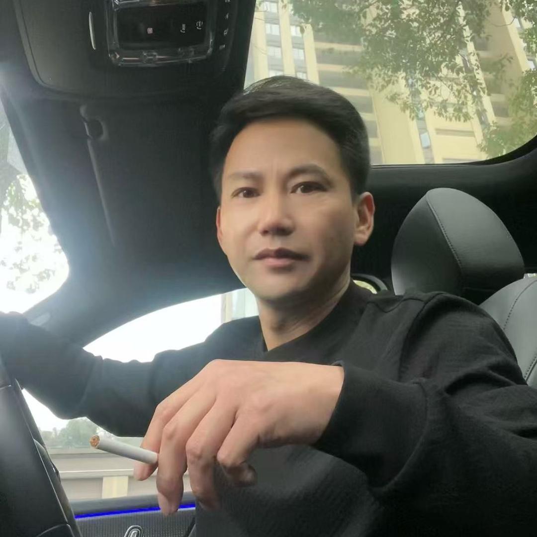 上虞王先生（看疯丝）