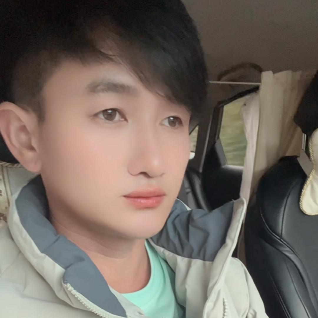 ²⁰²⁵ 🍂吴先生