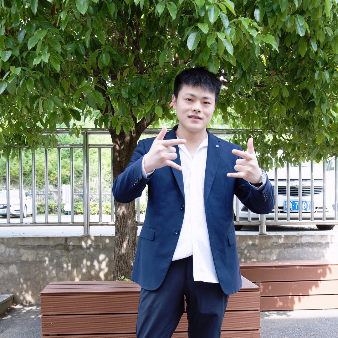 小健健