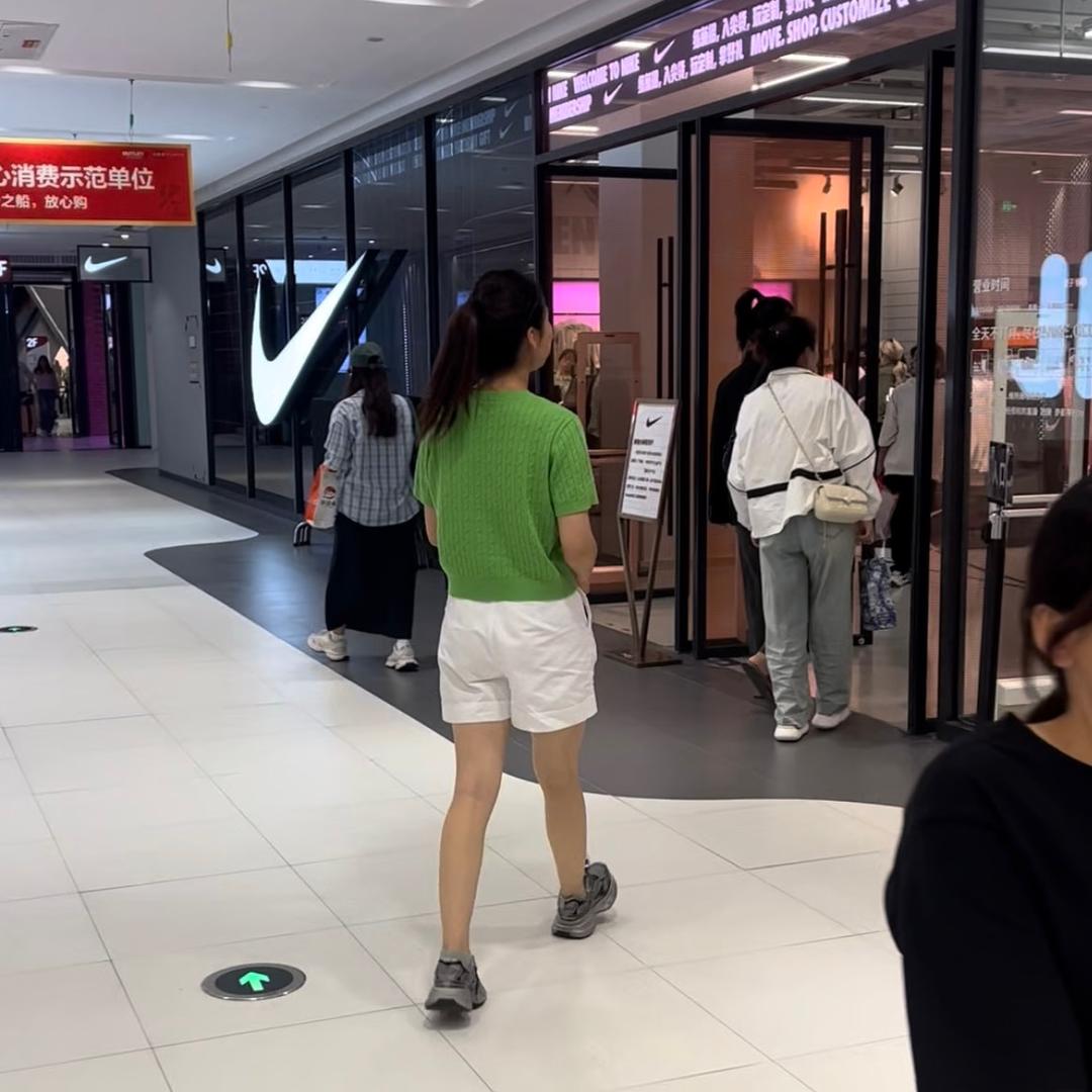 小王奥莱代买（好物分享）