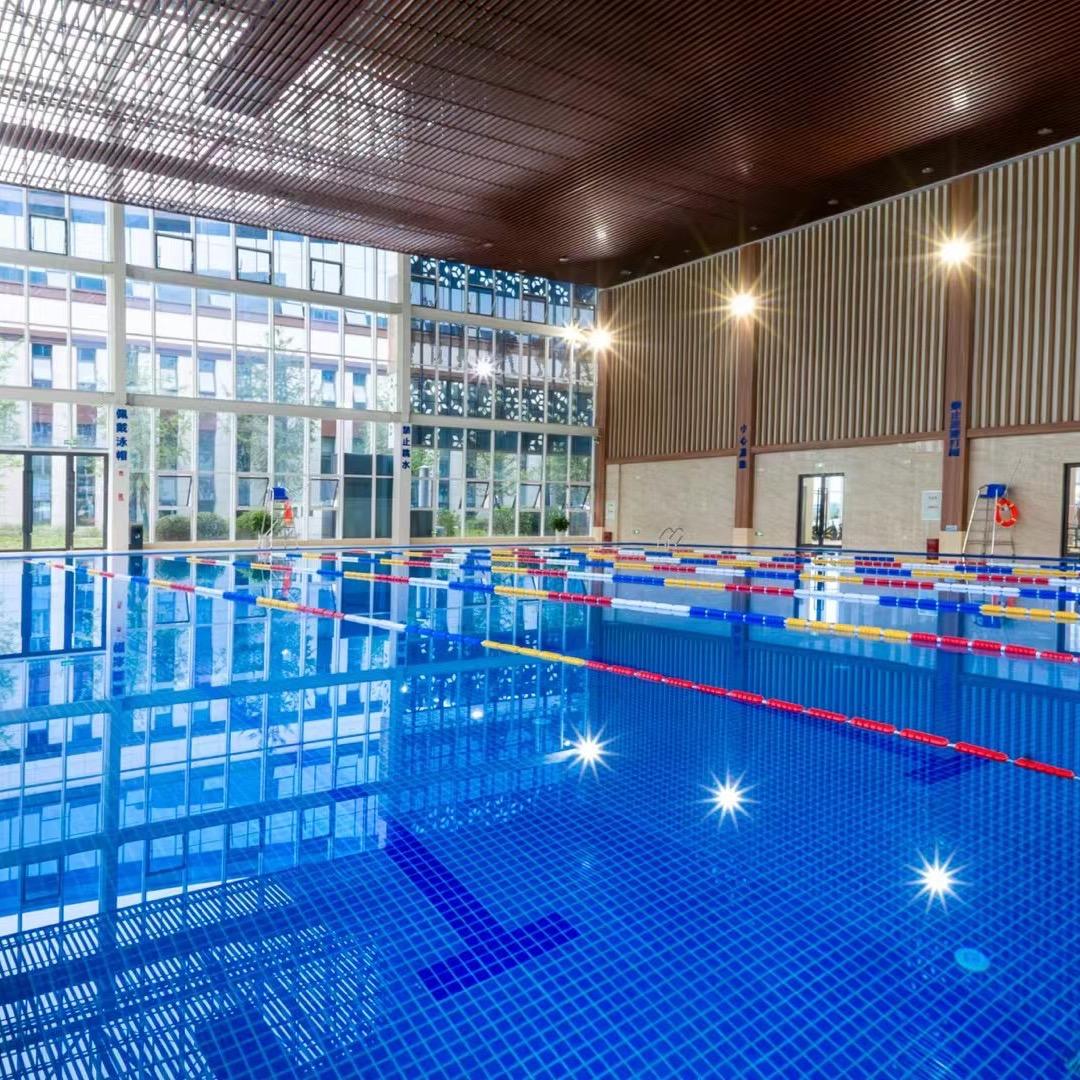 峨眉水立方游泳馆青训队