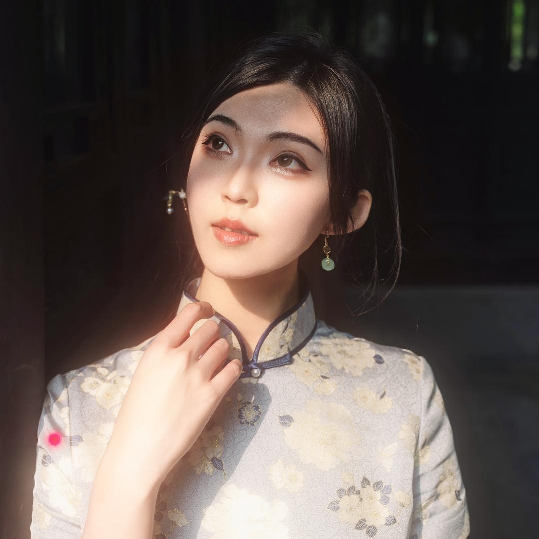小完能女士