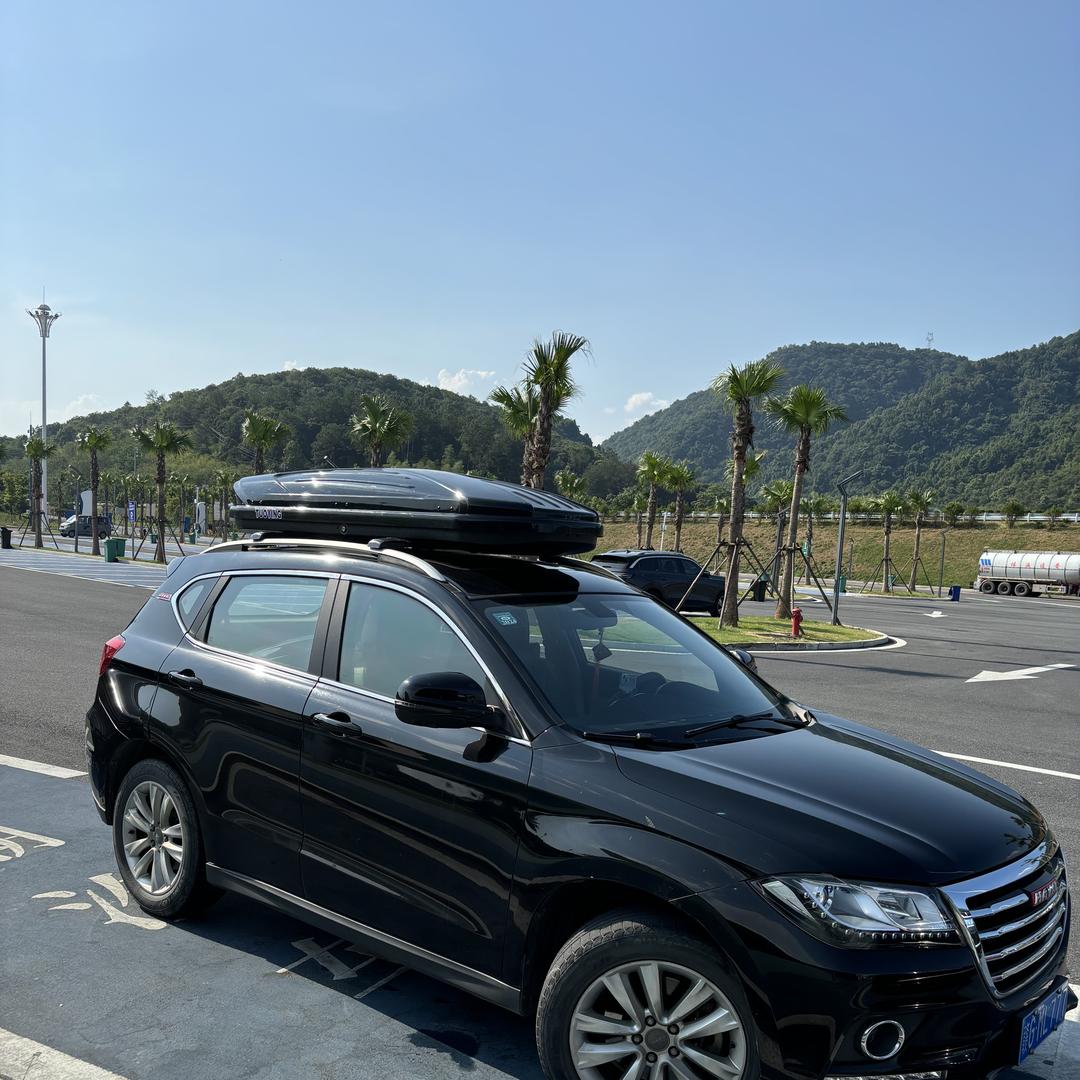 车顶行李箱阿伟