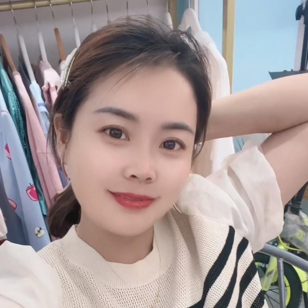 小醒的时尚衣橱