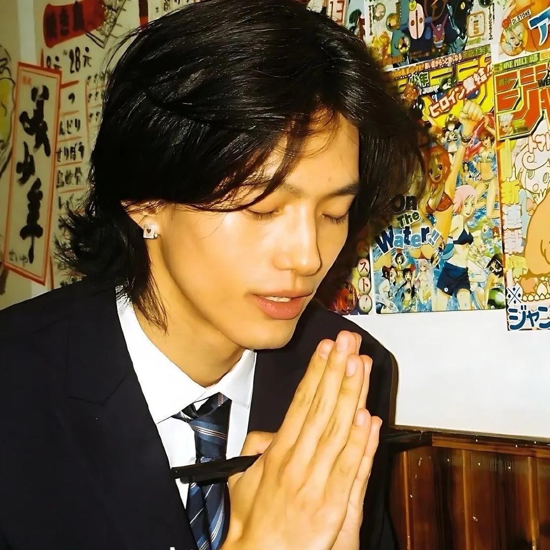 sue㊝