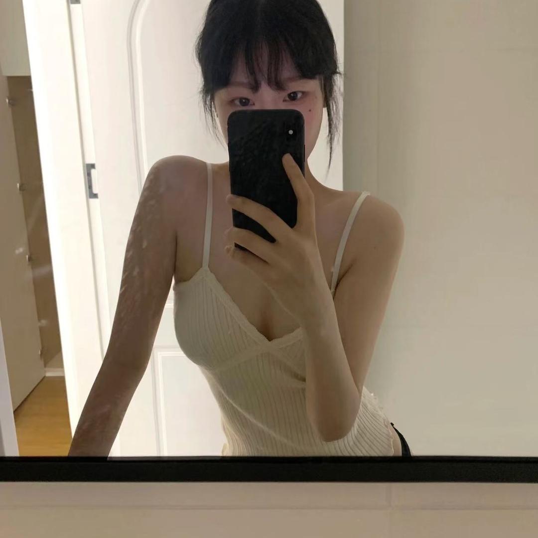 小帆穿什么