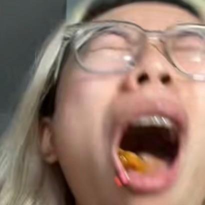 拉粑粑
