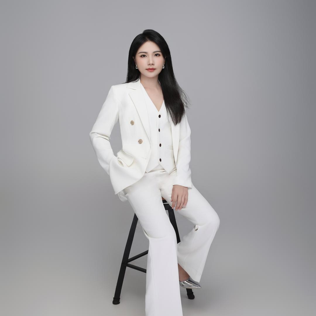 崇左悦创房产小凤